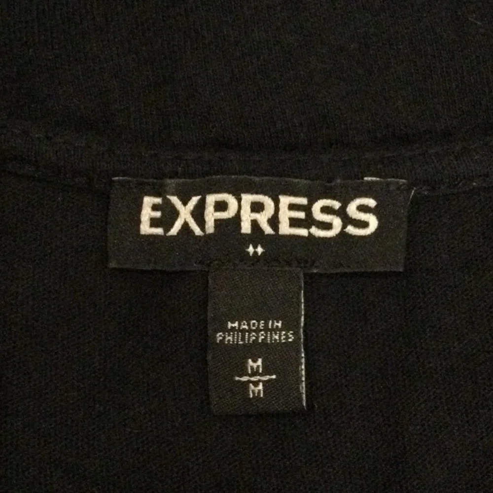 Express Black & White Blouse - Picture 5 of 6